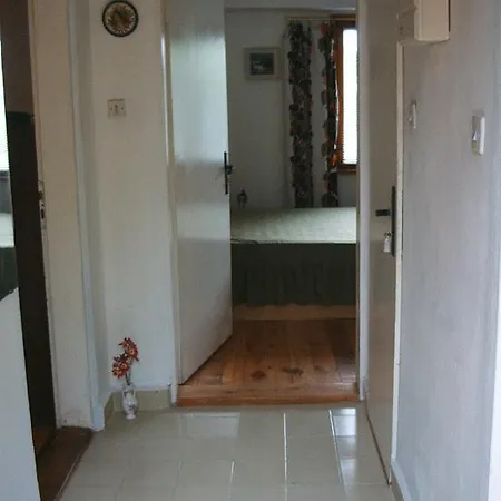 別荘 Bini セインツ・コンスタンティン＆ヘレナ