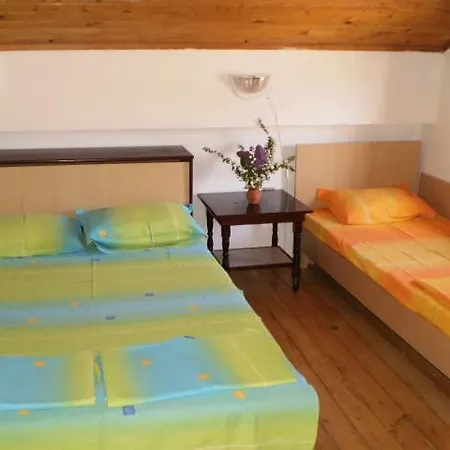Holiday home Bini
